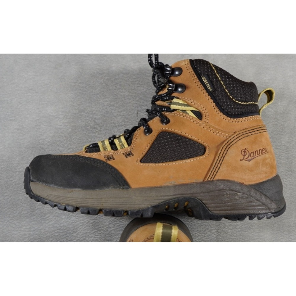 Danner Boot Womens‎ 7.5 Brown Leather Hiking Cloud Cap GTX 6" Goretex Outdoor